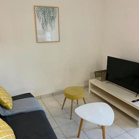 Ferienwohnung Superbe T2 Avec Parking Prive Agen Exterior foto
